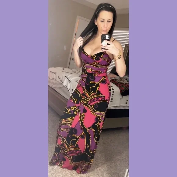 🌺Marciano fashion dress🌺 - Picture 1 of 3